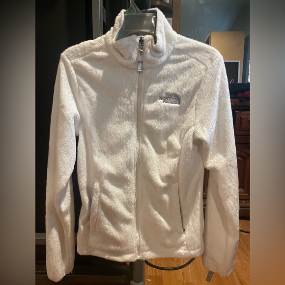 White Fuzzy North Face - Picture 3 of 6